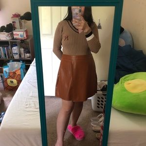 Brown Skirt with pockets